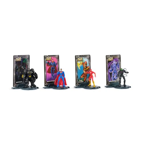 Pack de 4 Figuras coleccionables DC Comics (Brainiac vs. Batman, Superman y The Flash), Figuras de 5 cm, inéditas, con Tarjetas metálicas de coleccionista, para niños a Partir de 4 años.