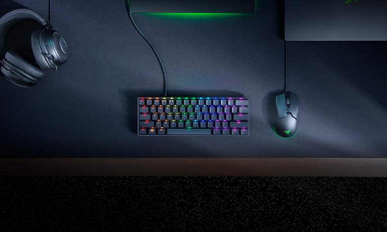 Razer Huntsman Mini 60% Edición Especial Teclado Mecanico - 61 Teclas, Alámbrico, QWERTY, Aluminio ,Cable Tipo C Desmontable, Chroma RGB para Pc Gamer, Teclado Gamer ( Reacondicionado)