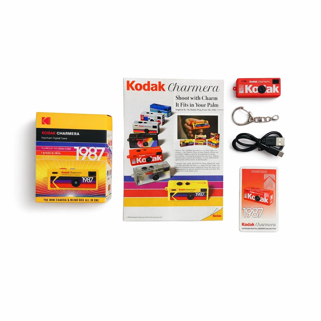 Kodak Charmera Llavero de cámara digital (caja ciega de estilo aleatorio) con tarjeta micro SDHC de 32 GB y lector de tarjeta de memoria