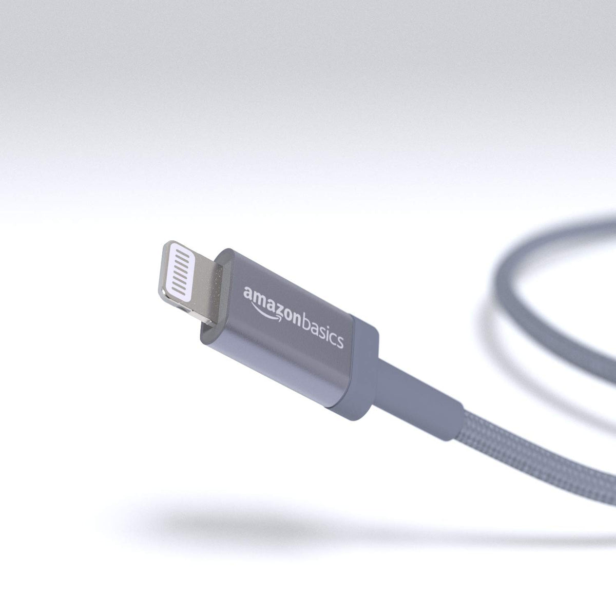 Amazon Basics - Cable de nailon trenzado USB-C a Lightning, cargador certificado MFi para iPhone 14 13 12 11 X Xs Pro, Pro Max, Plus, iPad, gris oscuro, 6 pies