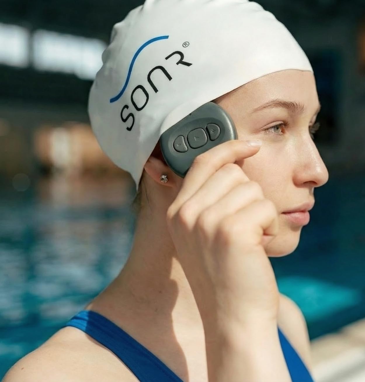 SONR Auriculares de natación de conducción ósea de oído abierto Music 2, reproductor de MP3 con memoria de 16 GB, resistentes al agua IPX8 para piscina, aguas abiertas y entrenamiento de triatlón (neg