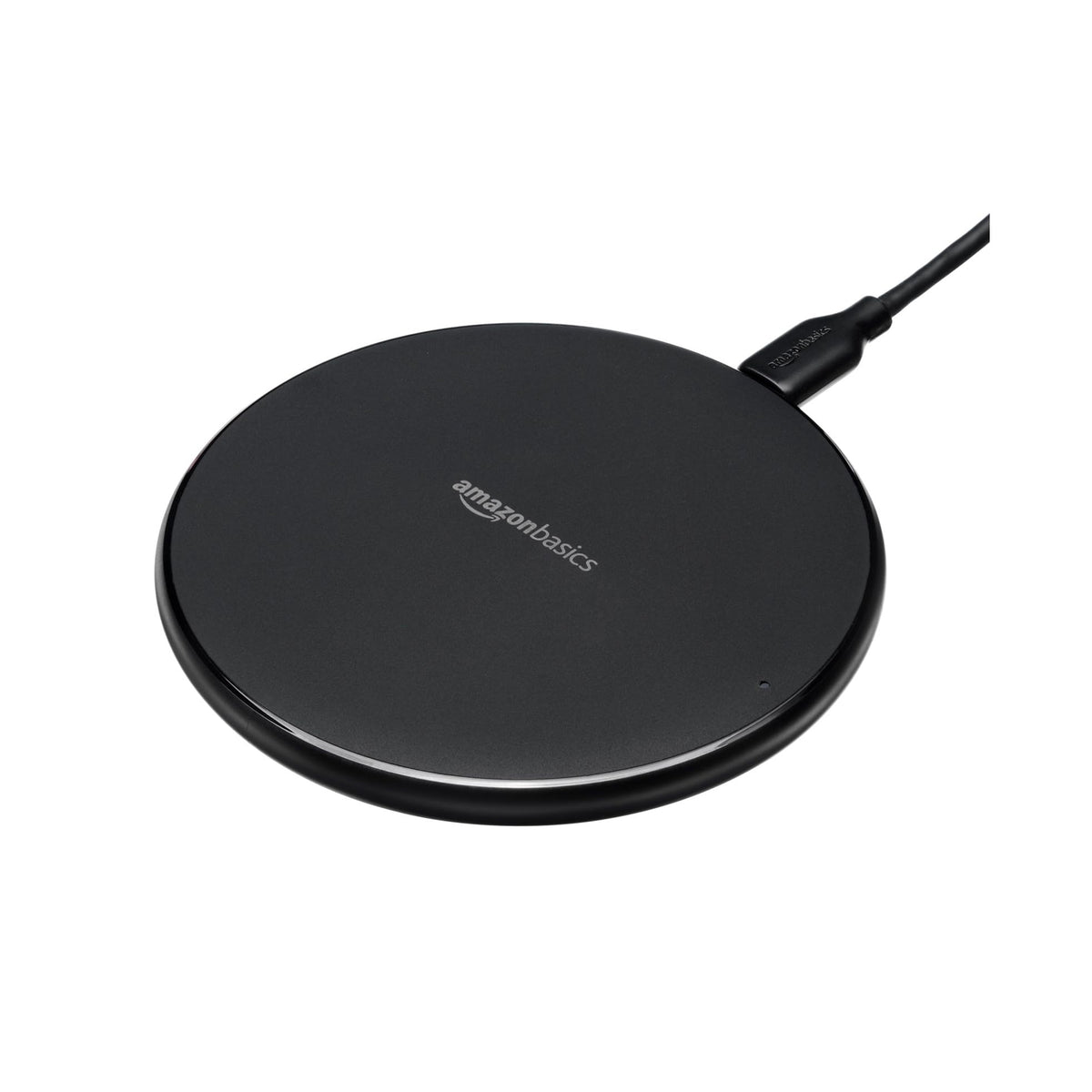 Amazon Basics - Almohadilla de carga inalámbrica con certificación Qi de 15 W (sin adaptador de CA)