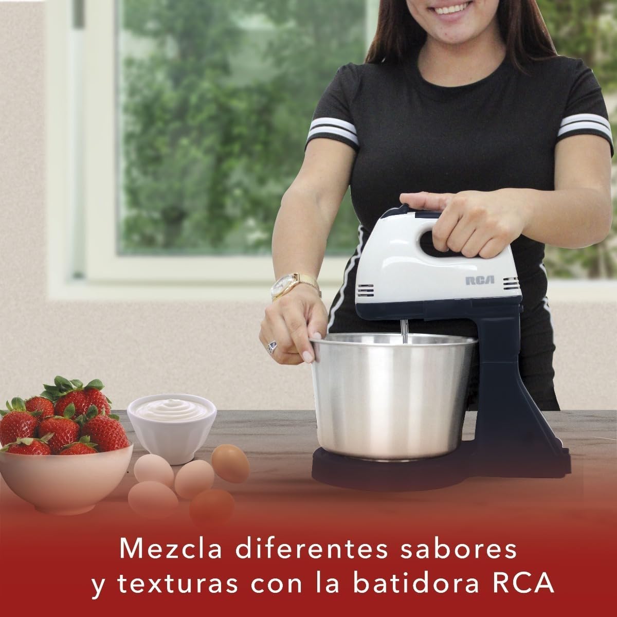 RCA Batidora de Pedestal RC-67SS de 120W con 6 Velocidades Ajustables, Tazón de 4L de Acero Inoxidable, Accesorios para Amasar, Batir y Mezclar, Diseño Elegante en Negro y Acero Inoxidable