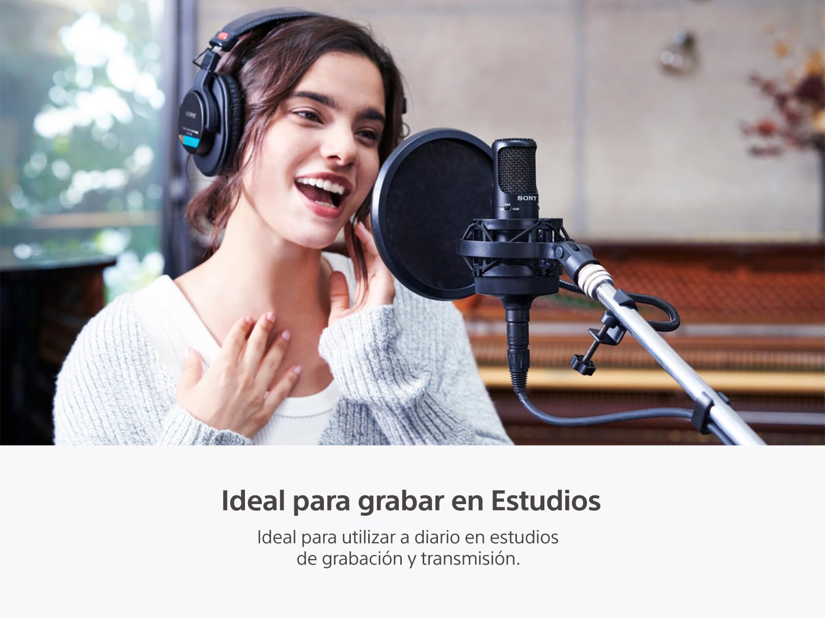 Sony Audífonos profesionales de diafragma grande ideal para grabar en estudios MDR7506