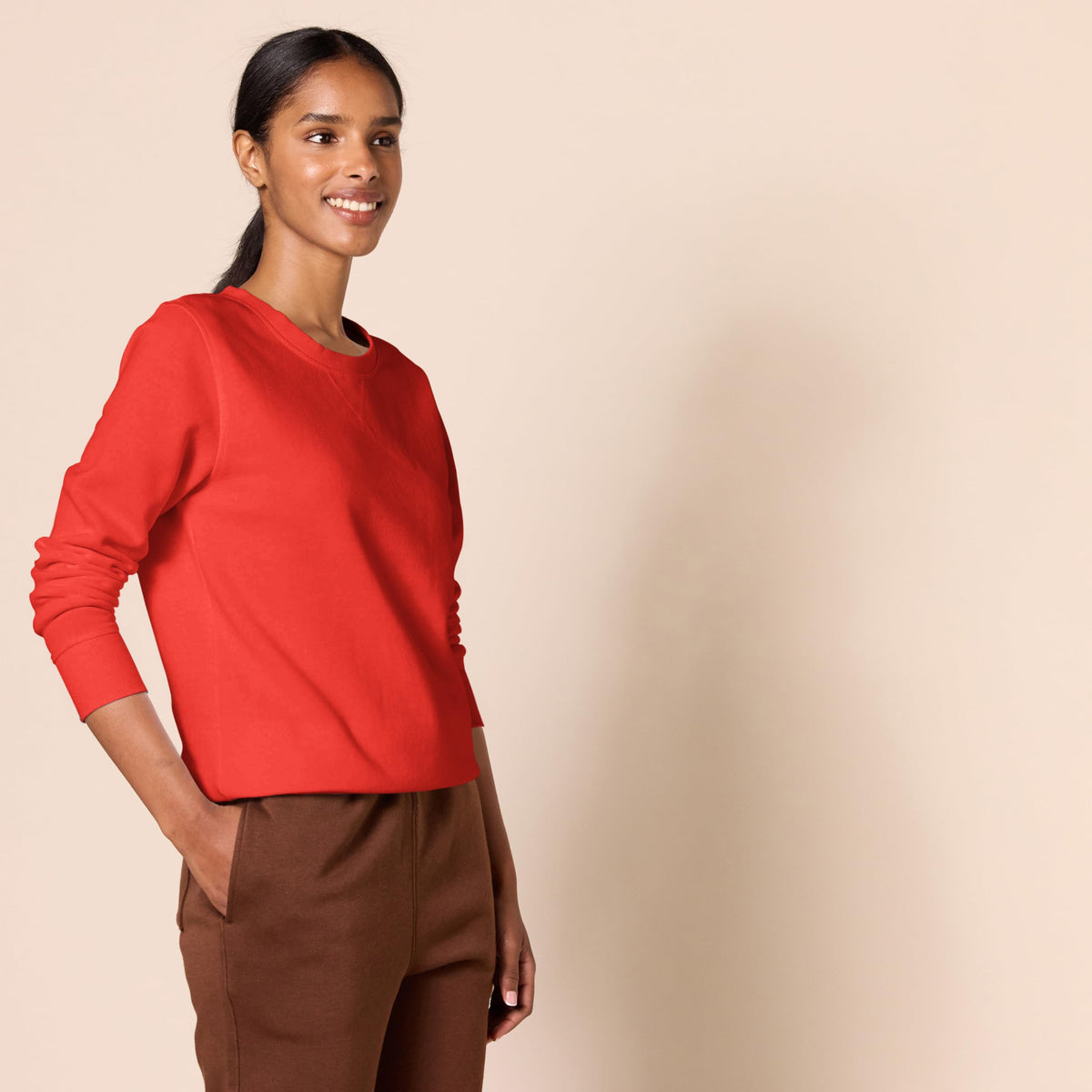 Amazon Essentials Sudadera Polar con Cuello Redondo (Tallas Grandes) Mujer, Rojo, G