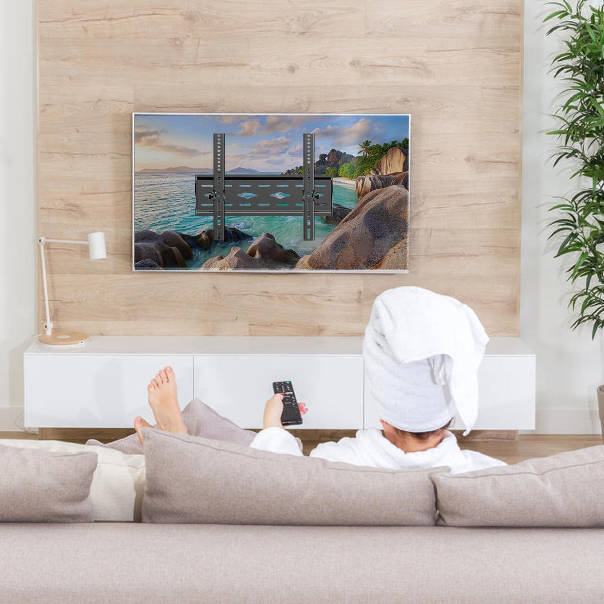 TETVIK Soporte de TV con inclinación para Pantallas de 26”-63”, Máx VESA 400x400 mm,soporta hasta 50 KG de Carga, 32 37 40 42 43 50 55 60 Pulgadas Soporte de Pared Fijo para TV(Materiales Reforzado)