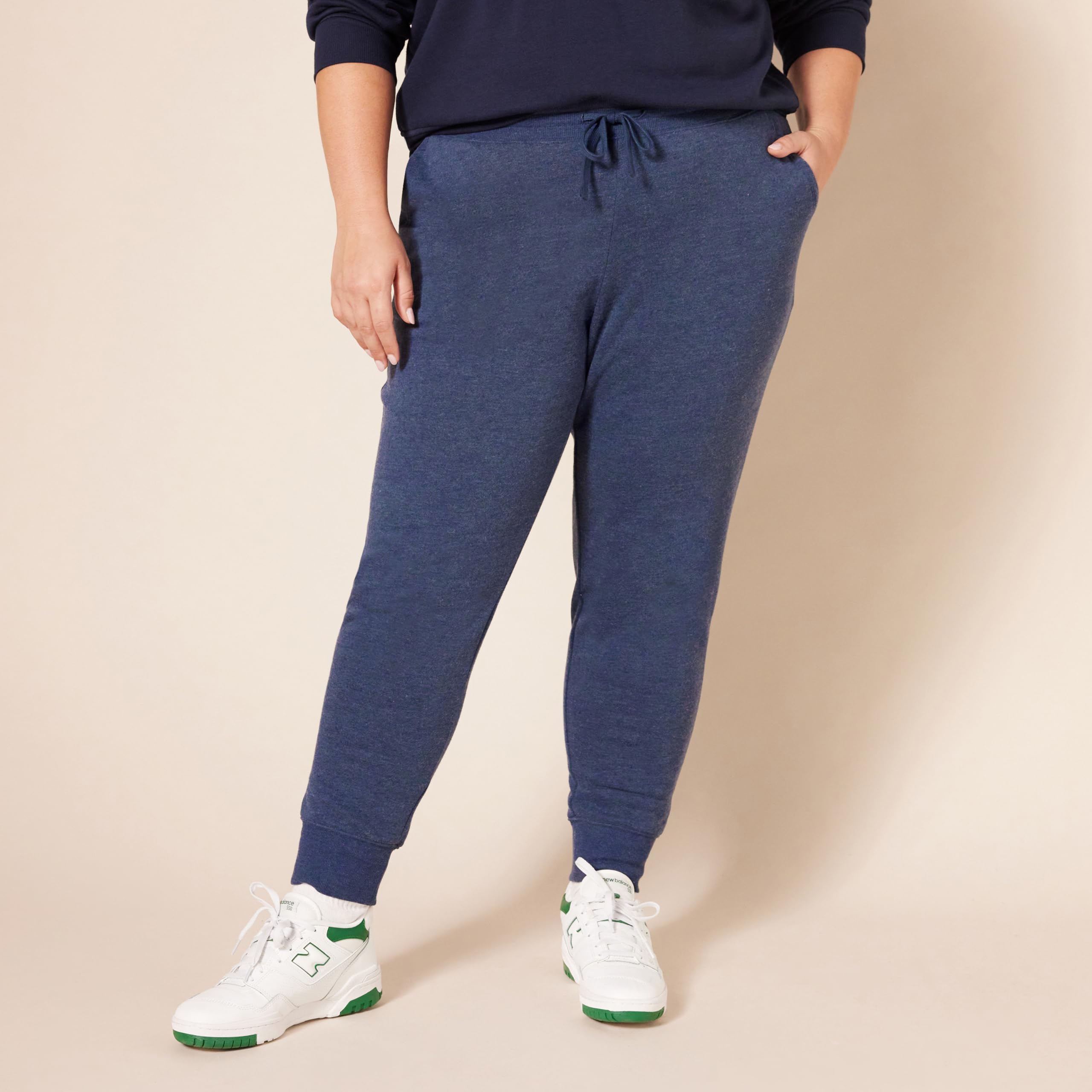 Amazon Essentials - Pantalón deportivo de forro polar de rizo francés para mujer (disponible en tallas grandes), azul marino jaspeado, talla G