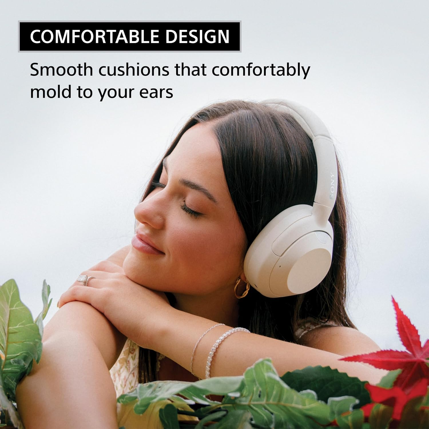 Sony ULT Wear Auriculares Bluetooth supraaurales con cancelación de Ruido, 30 Horas de batería, Bajos potentes, Control por Voz Alexa, Blanco ULT900N