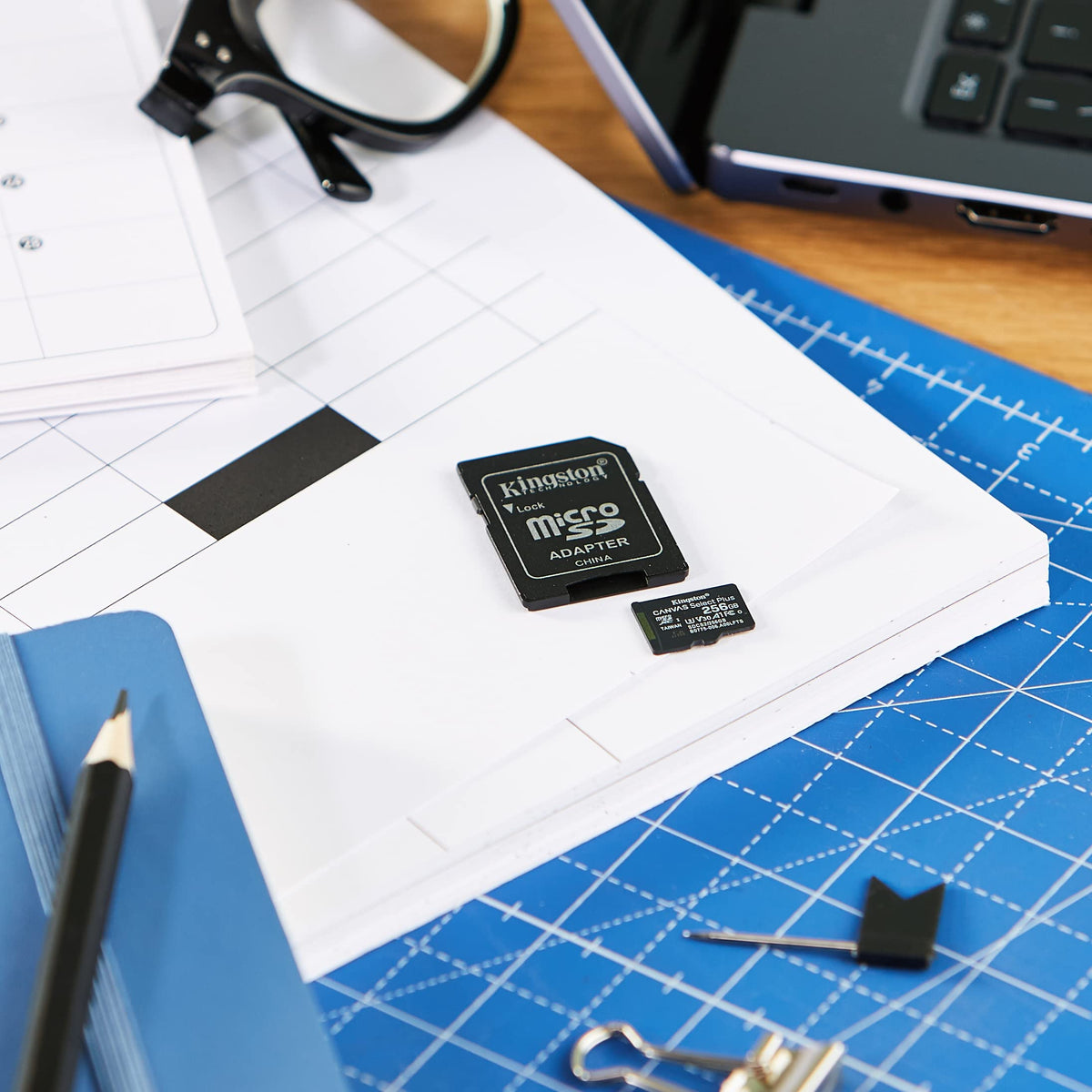 Kingston MicroSDXC Select Plus 256GB (Con Adaptador a SD) Clase 10, UHS-I, U3, V30 Lectura: 100MB/s y Escritura: 85MB/s (SDCS2/256GB)