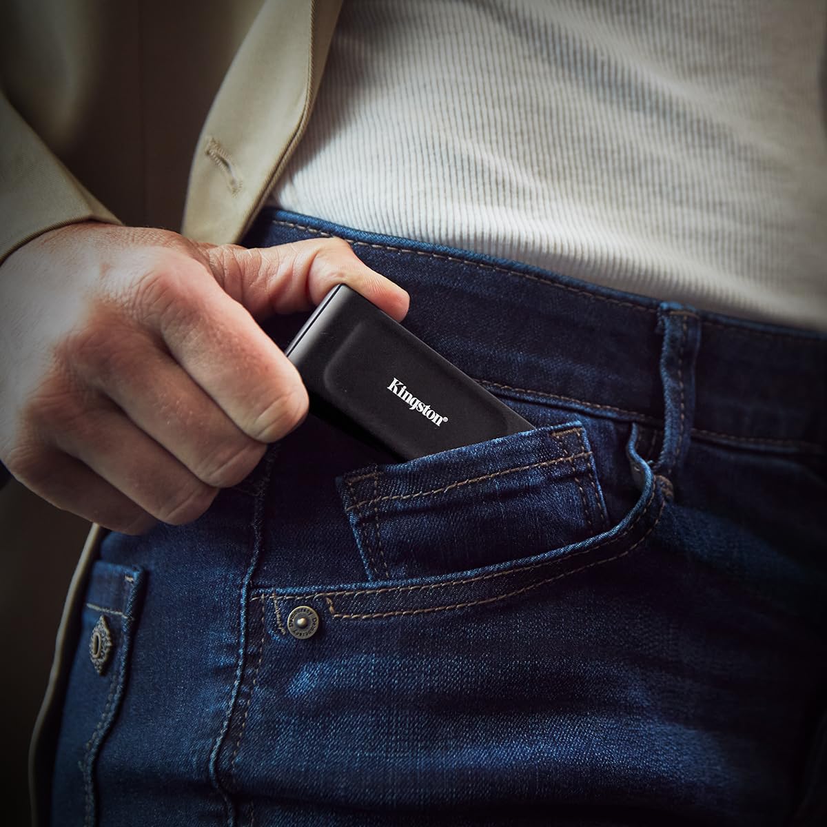 Kingston SSD Externo XS1000 Capacidad: 1000GB USB 3.2 Gen 2 Lectura: 1050MB/s y Escritura: 1000MB/s (SXS1000/1000G)