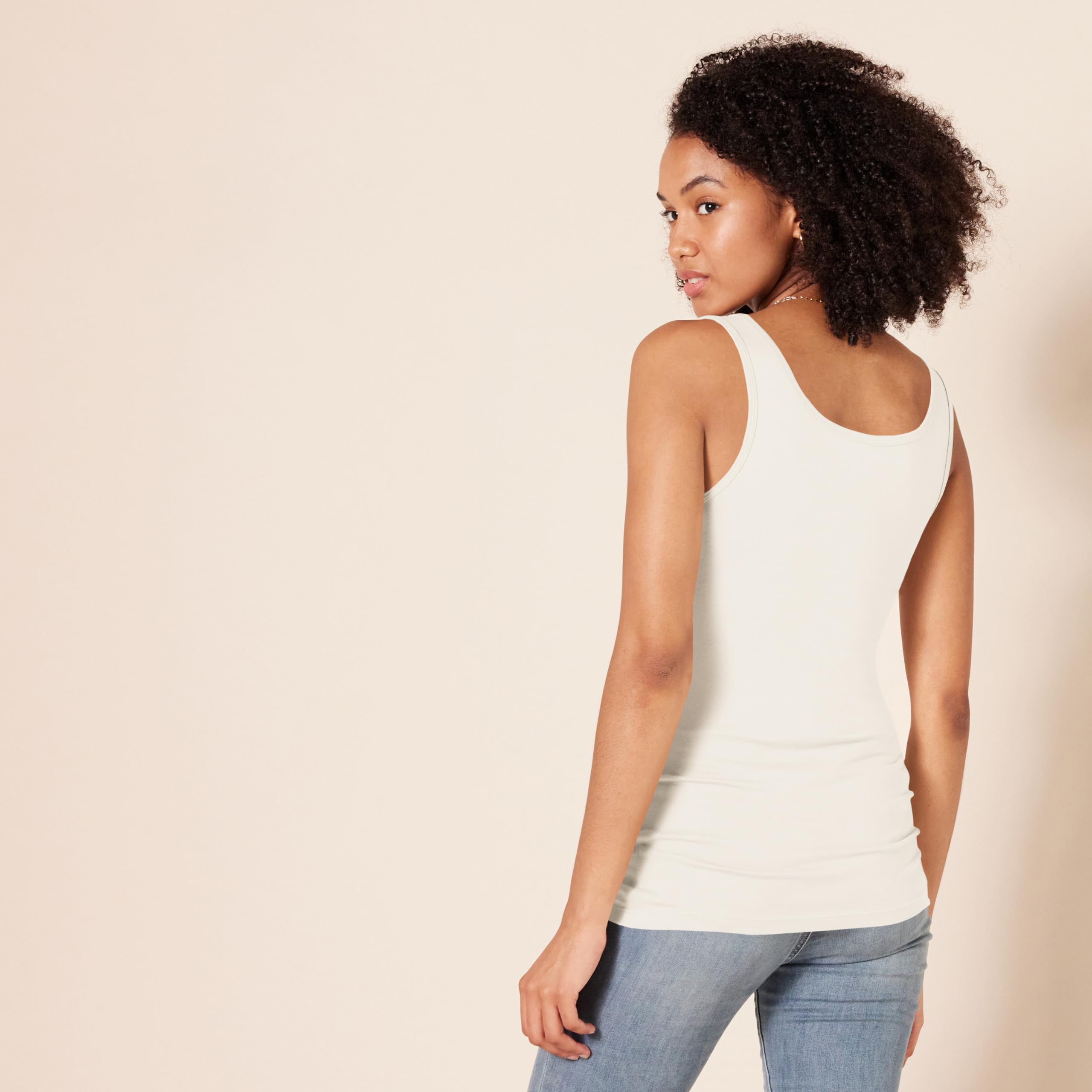 Amazon Essentials - Camiseta sin mangas ajustada para mujer, paquete de 2, color gris topo oscuro, hueso, talla M
