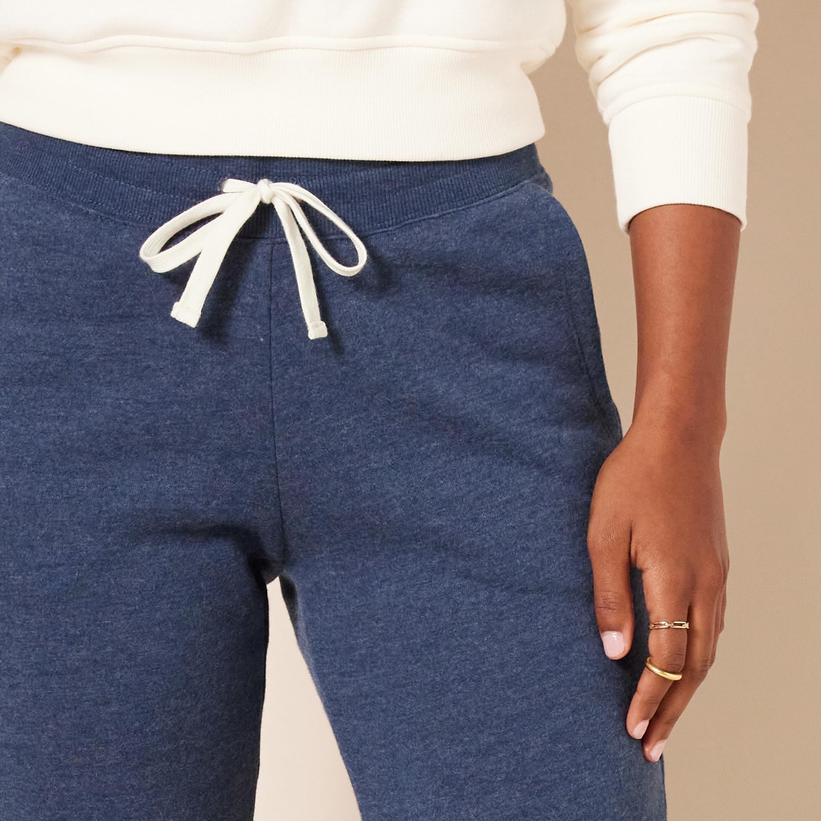 Amazon Essentials - Pantalón deportivo de forro polar de rizo francés para mujer (disponible en tallas grandes), azul marino jaspeado, talla G