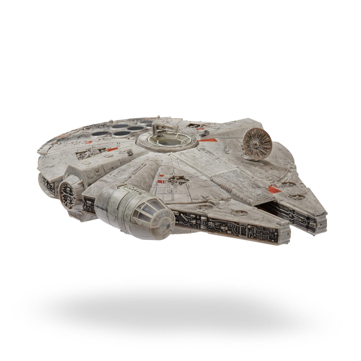 Star Wars SWJ - Feature Vehicle (9" Vehicle & Figure) - Millennium Falcon - Wave 1