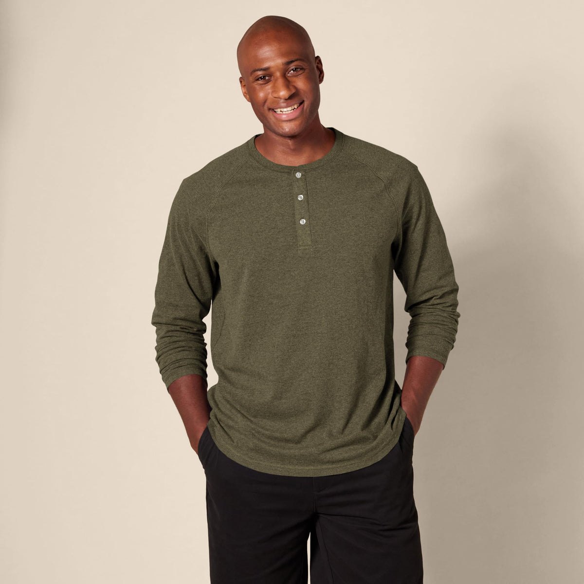 Amazon Essentials - Camisa Henley de manga larga ajustada para hombre, color verde oliva jaspeado, talla L
