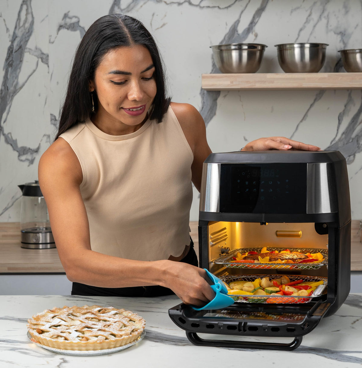Hukën x MasterChef | Horno Freidora de Aire |10 Funciones para Freír, Hornear, Asar, Rostizar, Deshidratar | Capacidad de 12 Litros | Accesorios Incluidos | Puerta Desmontable | Acero Inoxidable