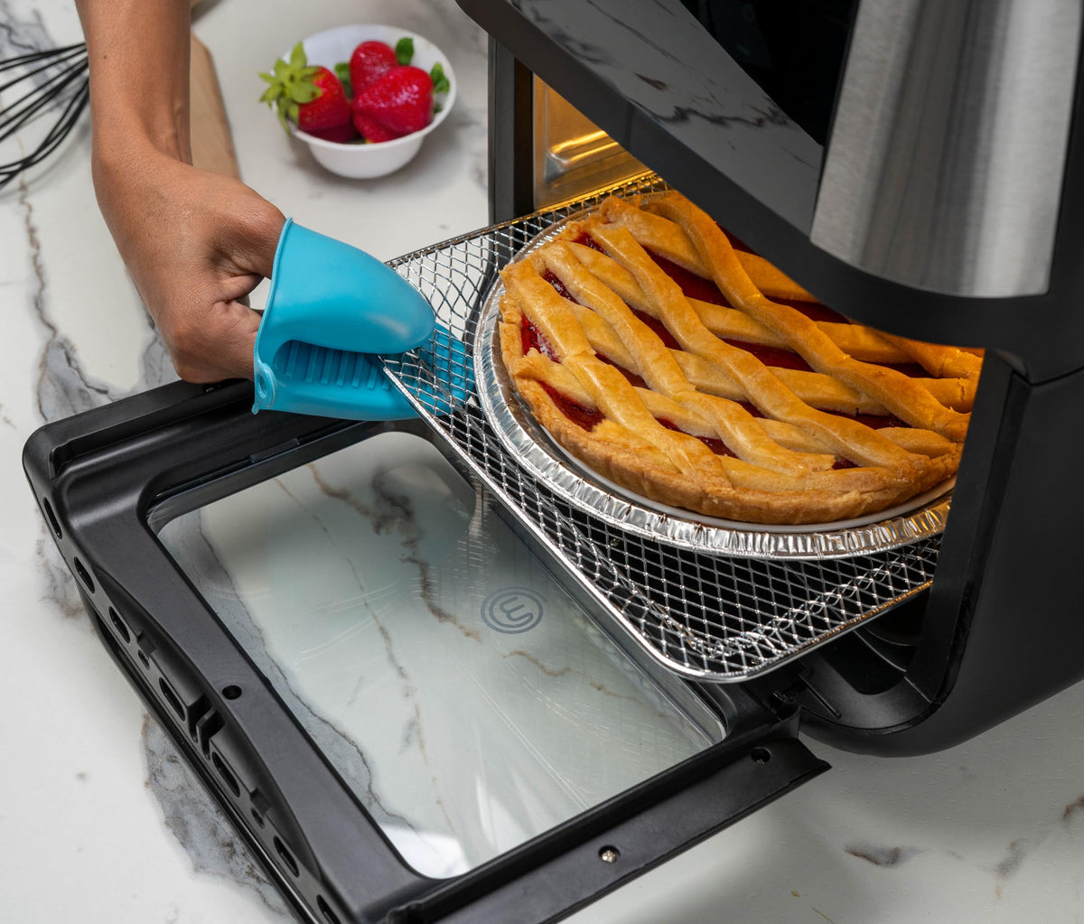 Hukën x MasterChef | Horno Freidora de Aire |10 Funciones para Freír, Hornear, Asar, Rostizar, Deshidratar | Capacidad de 12 Litros | Accesorios Incluidos | Puerta Desmontable | Acero Inoxidable
