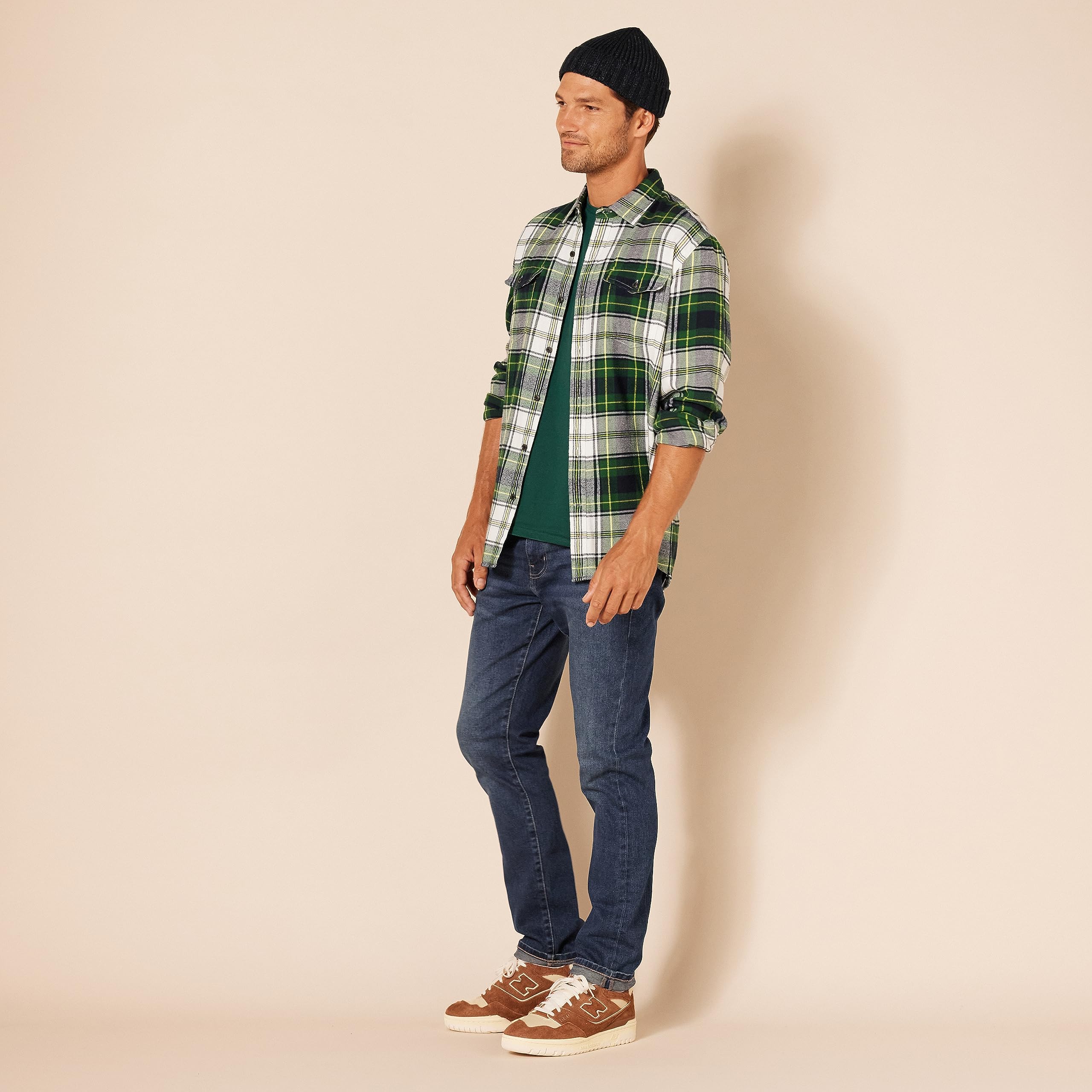 Amazon Essentials - Jeans elásticos ajustados para hombre, lavado oscuro, 34 de ancho x 30 de largo