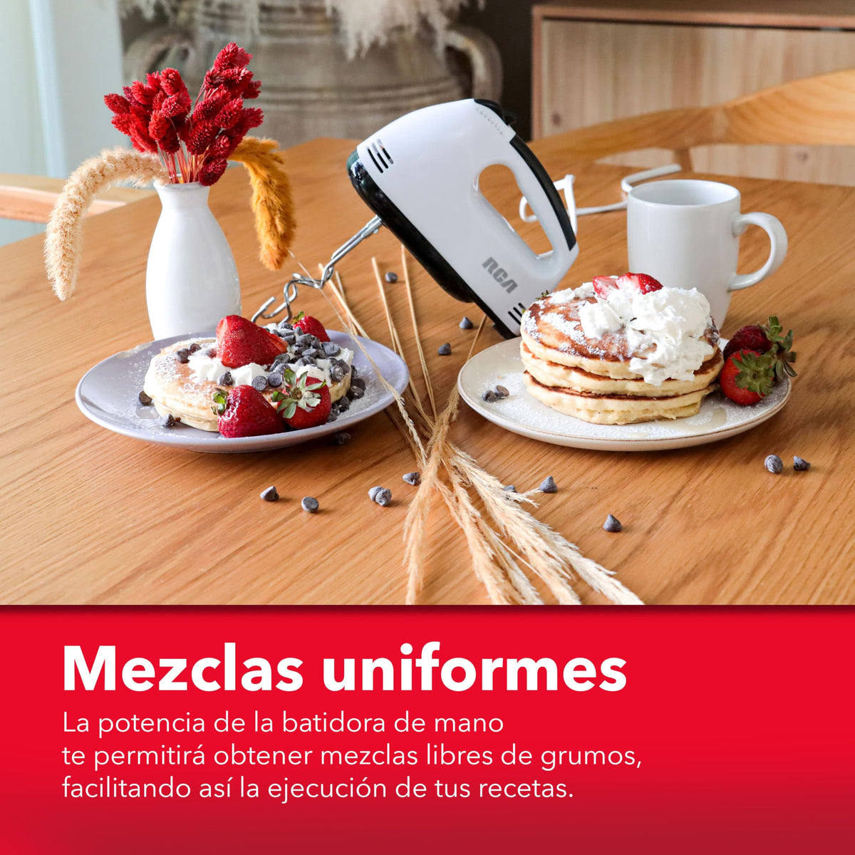RCA Batidora de Mano RC-093 con 7 Velocidades, Motor de 100 W, Accesorios de Acero Inoxidable, Diseño Compacto, Portátil y Ligero, Ideal para Repostería, Mezclar Masa y Preparación de Alimentos.