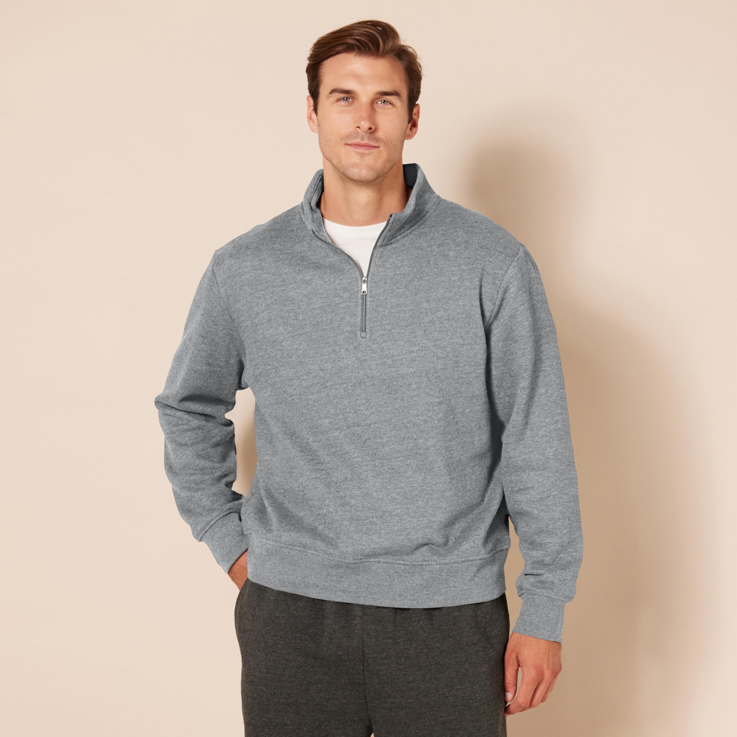 Amazon Essentials - Sudadera de forro polar de manga larga con cremallera de un cuarto, color gris medio jaspeado, talla XG