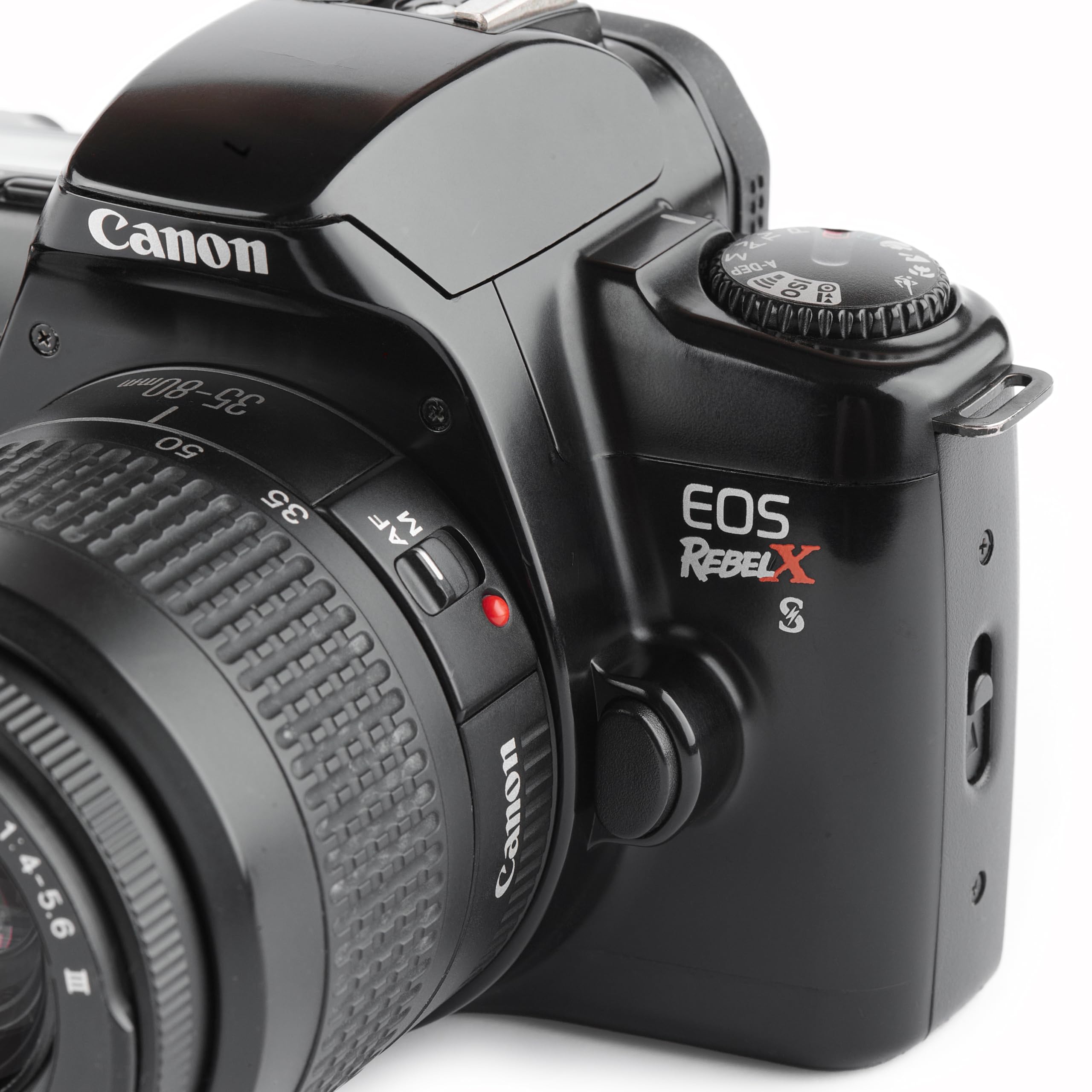 Canon EOS Rebel XS Cámara SLR de Película 35 mm con Lente Canon EF Auto Focusing AF. Compatible con Película Color y B&W. Ajustes de Obturador Manual y Automático Disponibles.