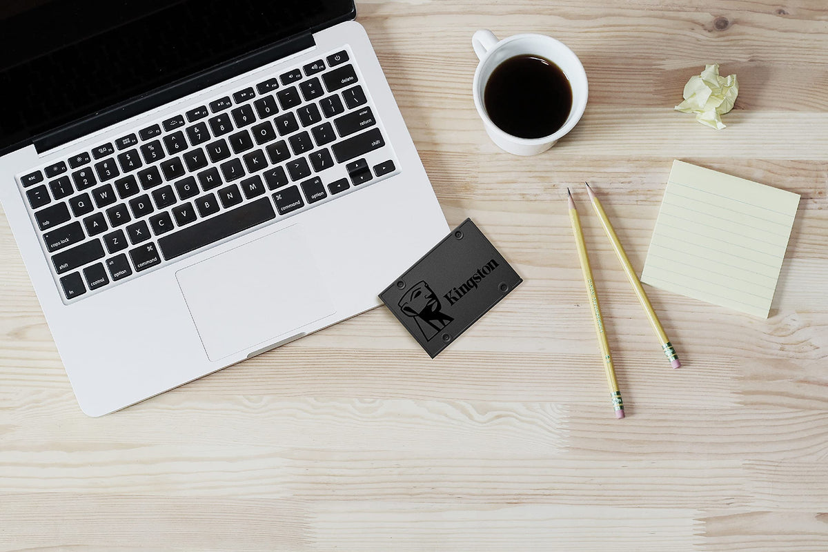 Kingston SSD A400 240GB SATA 3 (6Gb/s) 2.5" Lectura: 500MB/s y Escritura: 350MB/s (SA400S37/240G)