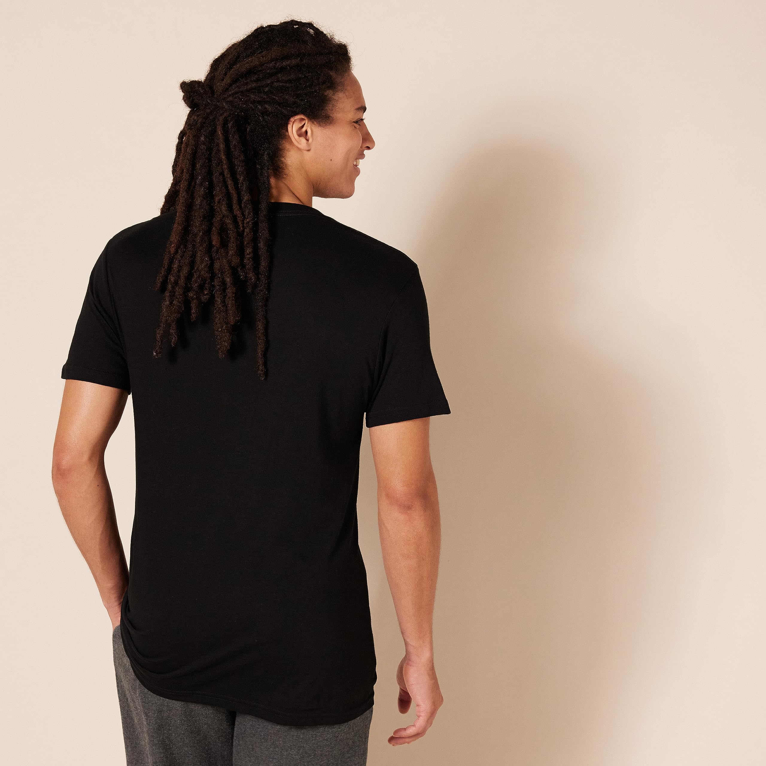 Amazon Essentials paquete de 6 camisetas con cuello en V para hombre, Negro, grande