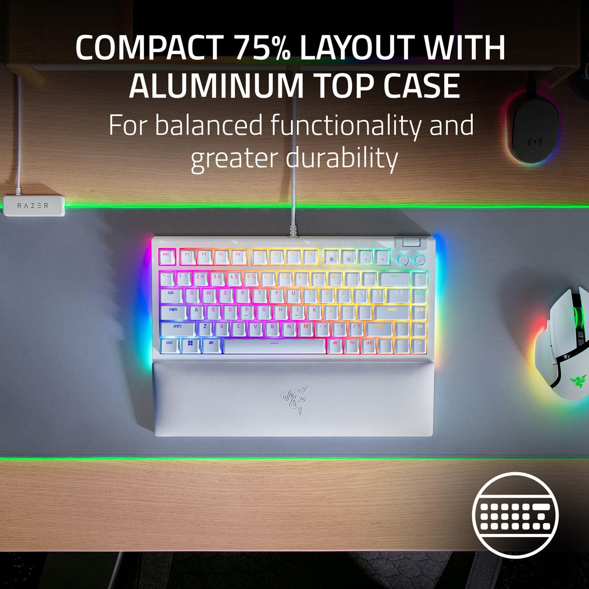 Razer BlackWidow V4 75% Teclado mecánico alámbrico Blanco PC Gamer, Diseño intercambiable , compacto y duradero, interruptores táctiles naranjas, Chroma RGB, tecla rodillo y medios (Reacondicionado)