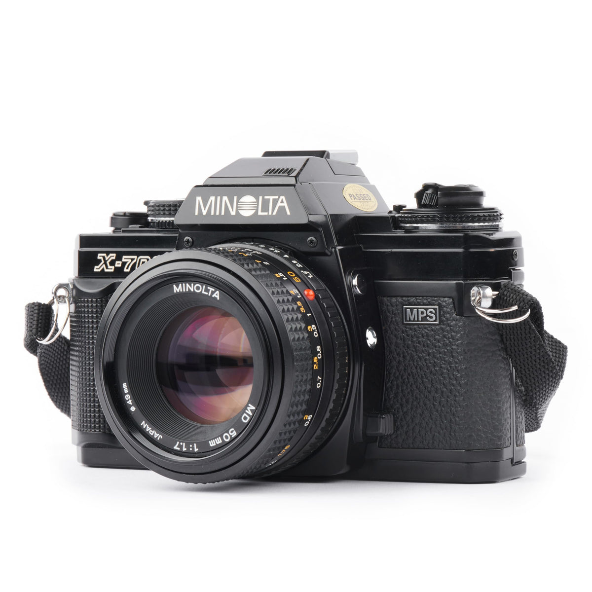 Minolta X-700 Cámara SLR de 35 mm con sistema de lente de montura MD. Incluye lente de enfoque manual f/2 de 50 mm (reacondicionado)