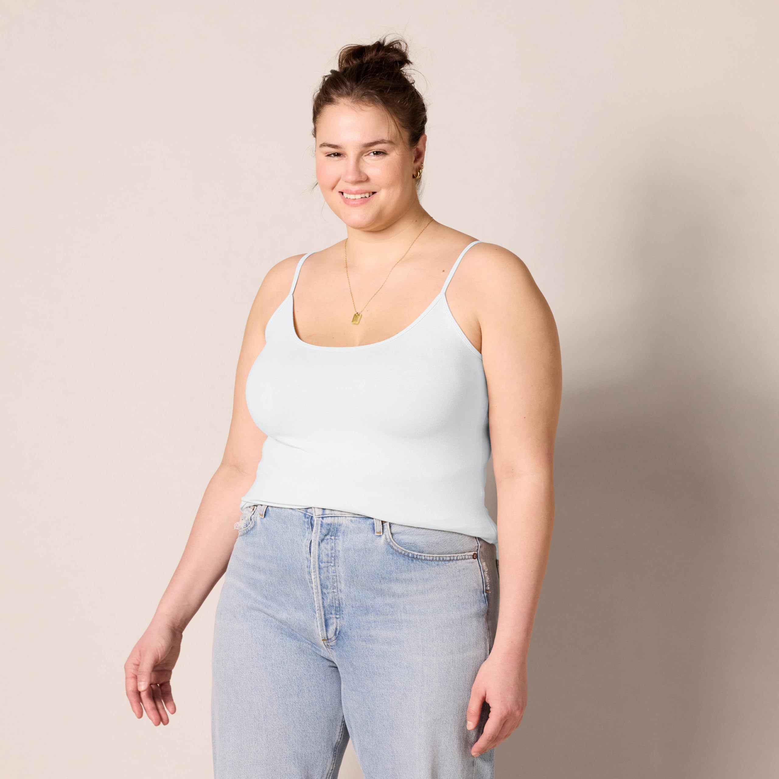 Amazon Essentials - Camisola ajustada para mujer (disponible en tallas grandes), paquete de 4, talla M