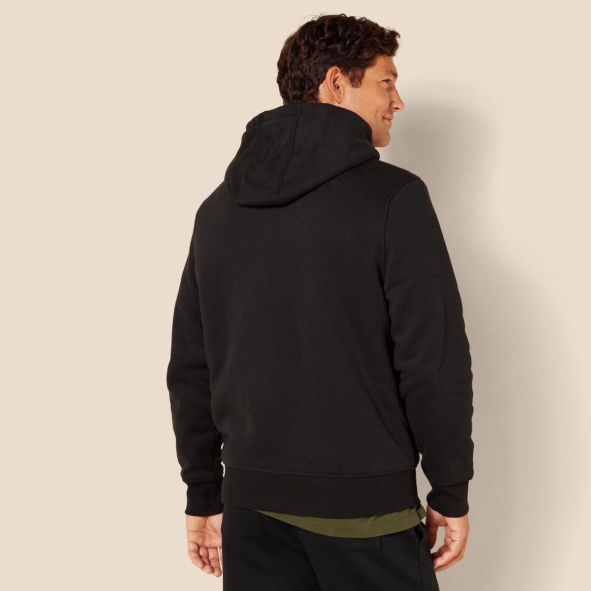 Amazon Essentials - Sudadera con capucha con forro sherpa para hombre, color negro, talla M