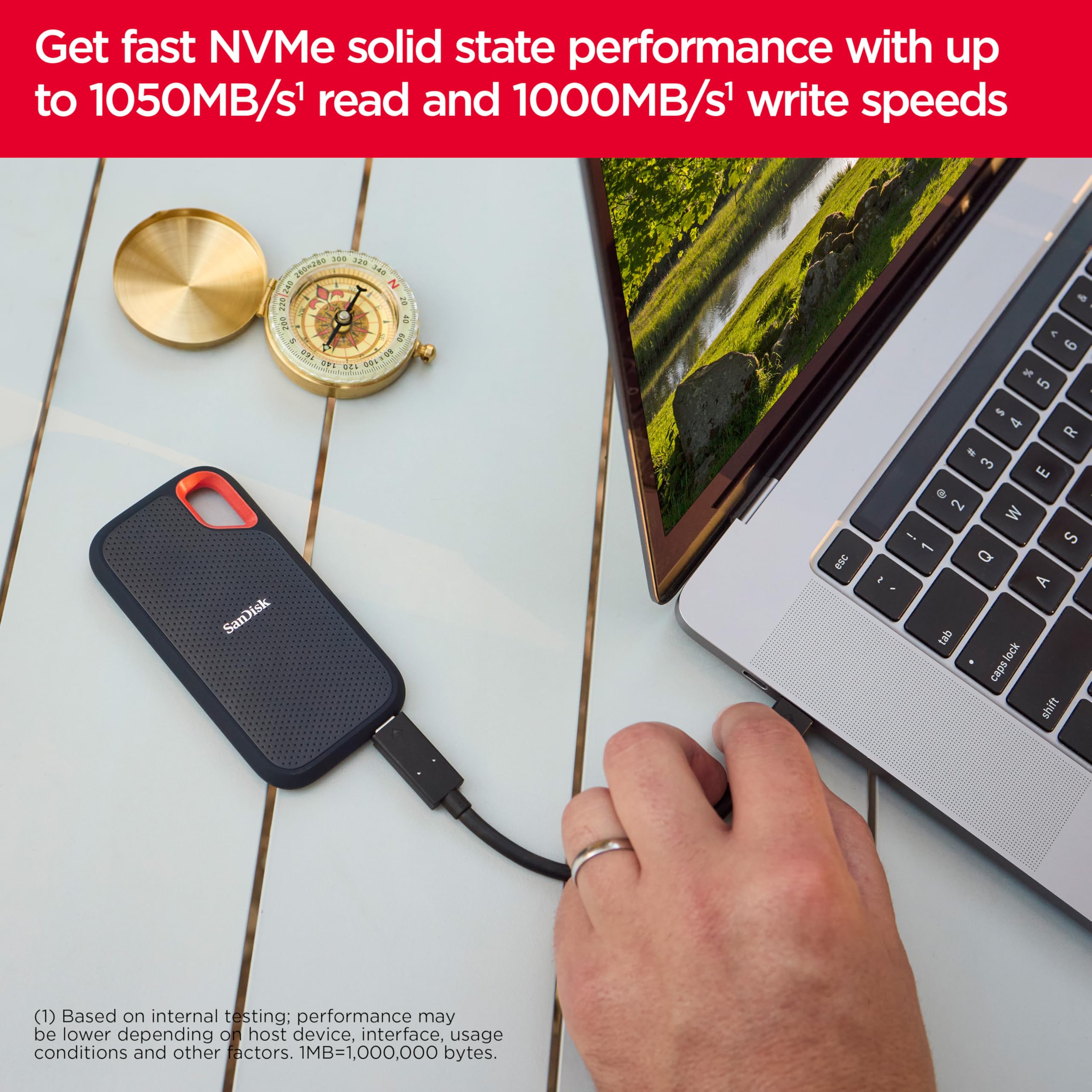 SanDisk SSD portátil Extreme de 8 TB - hasta 1050 MB/s, USB-C, USB 3.2 Gen 2, IP65 Resistencia al Agua y al Polvo, Firmware actualizado, Unidad Externa de Estado sólido - SDSSDE61-8T00-G25