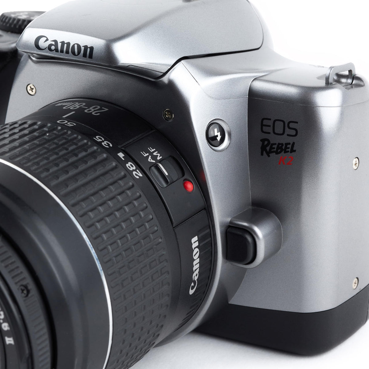 Canon EOS Rebel K2 Cámara SLR de 35 mm con kit de objetivos EF 28-80 II (reacondicionado)