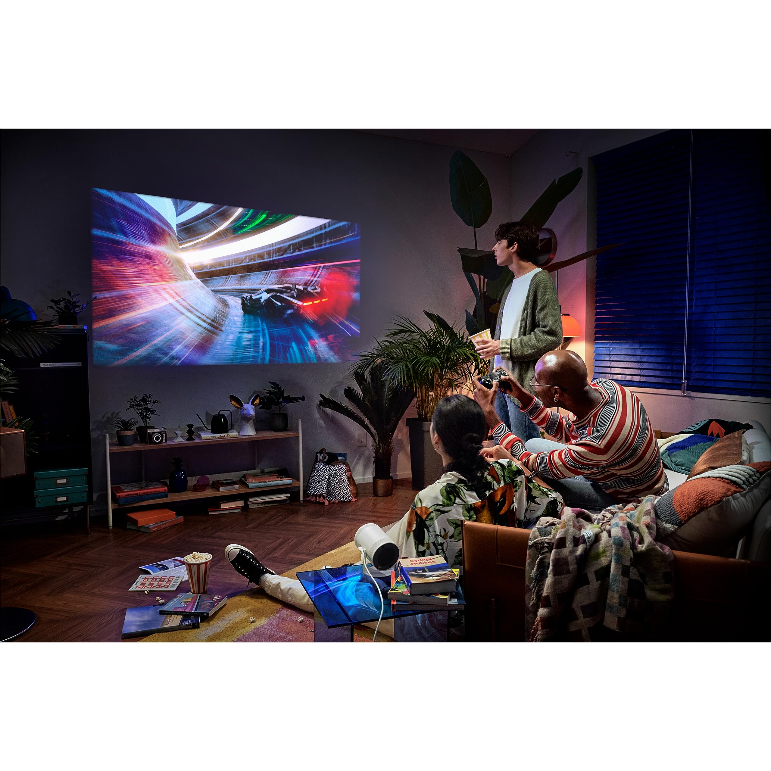 Samsung 30" - 100" The Freestyle 2nd Gen con Gaming Hub Proyector portátil Inteligente, FHD, HDR, Experiencia de Cine en casa con visualización Grande, Sonido 360, Modelo SP-LFF3CLAXXZA, Modelo 2023