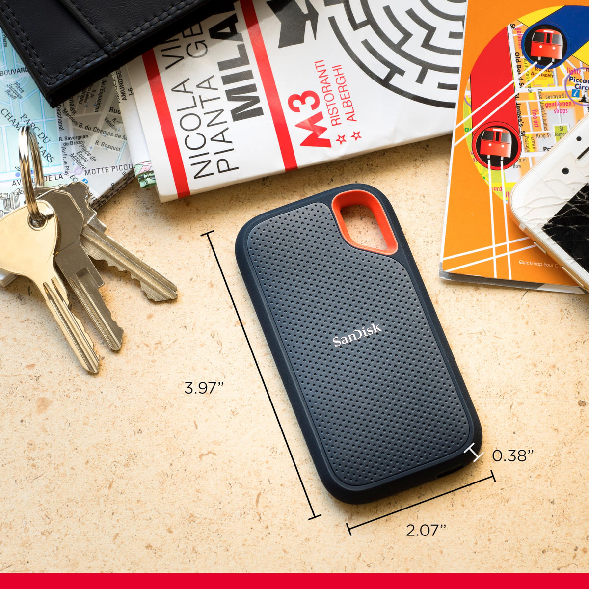SanDisk SSD portátil Extreme de 8 TB - hasta 1050 MB/s, USB-C, USB 3.2 Gen 2, IP65 Resistencia al Agua y al Polvo, Firmware actualizado, Unidad Externa de Estado sólido - SDSSDE61-8T00-G25