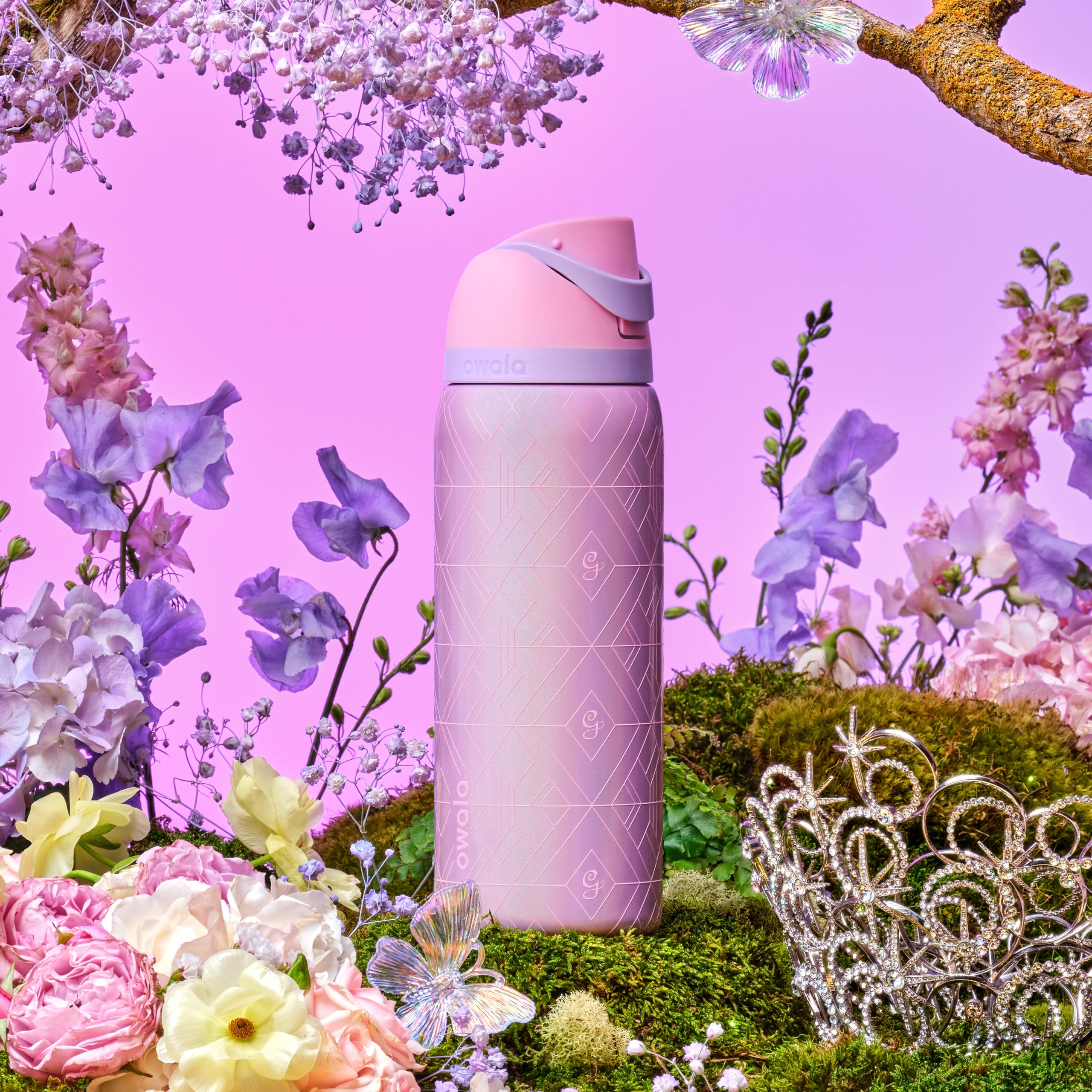 Owala Wicked FreeSip - Botella de agua aislada de acero inoxidable con pajita para deportes y viajes, botella de agua deportiva sin BPA, 32 onzas, Glinda (rosa)