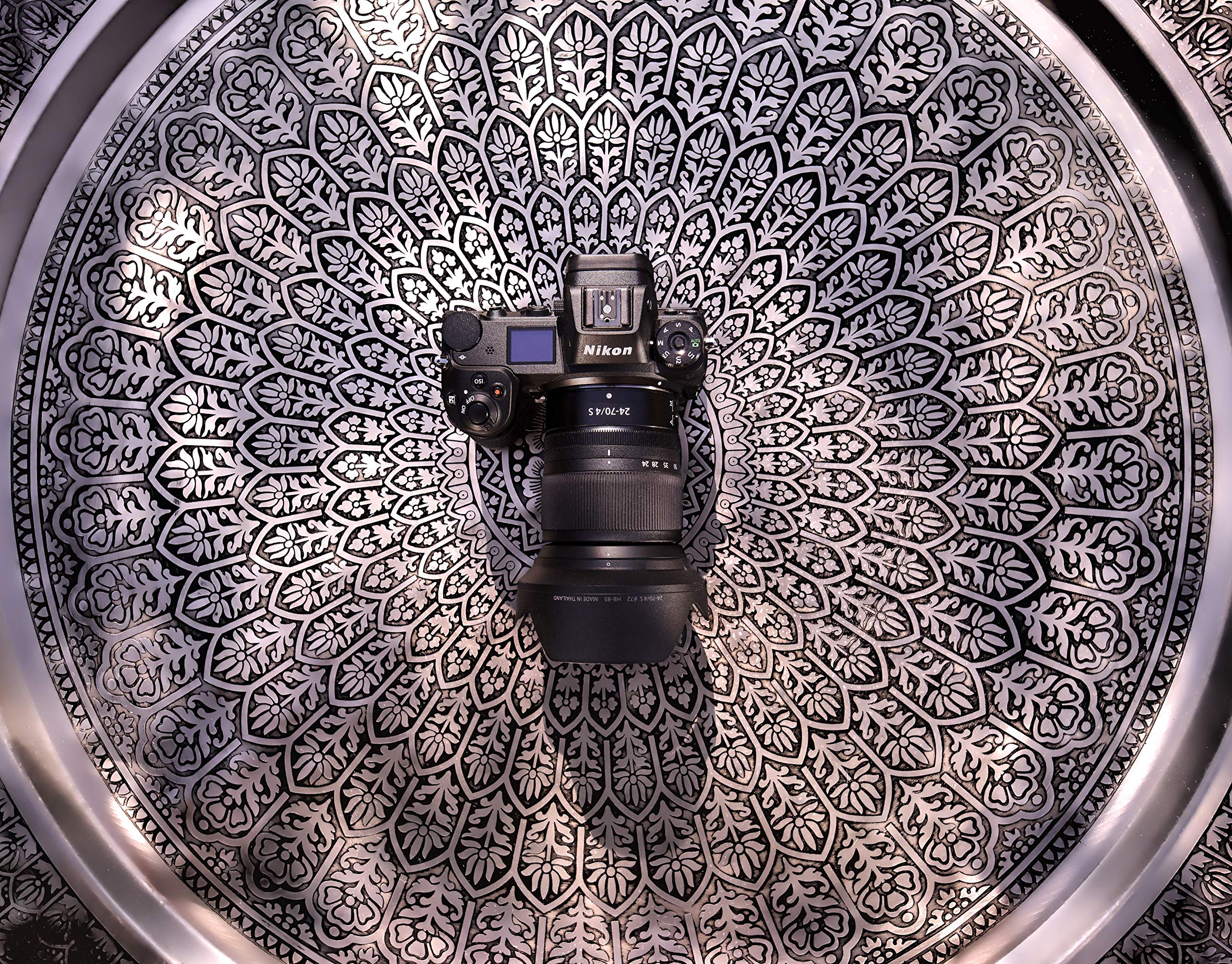 Nikon Z 7II FX-Camera Body w/Z 24-70mm f/4 S