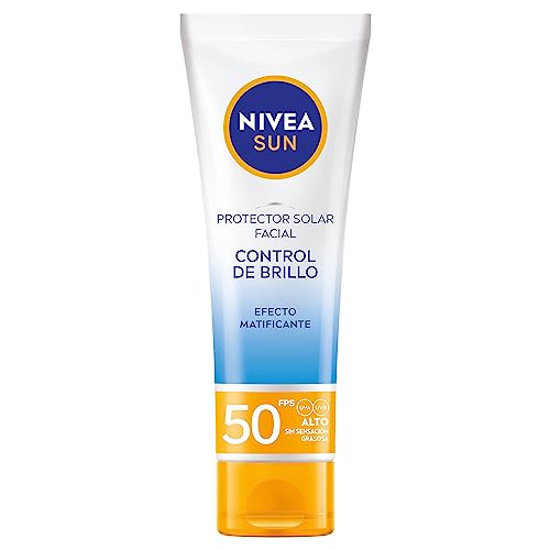 NIVEA SUN Protector Solar Facial Control De Brillo (50 ml), con Efecto Matificante de Larga Duración, Bloqueador solar FPS 50+, no Grasoso para Todo Tipo de Piel
